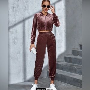 Two piece velvet set!